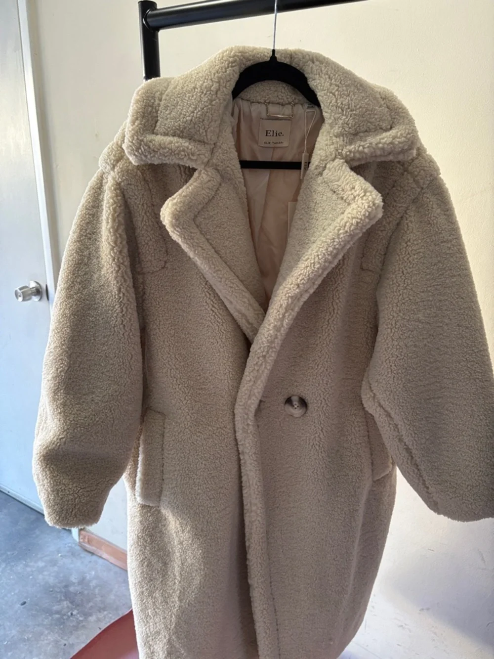 Elie Tahari Ivory Sherpa Teddy Coat - Picture 4 of 5